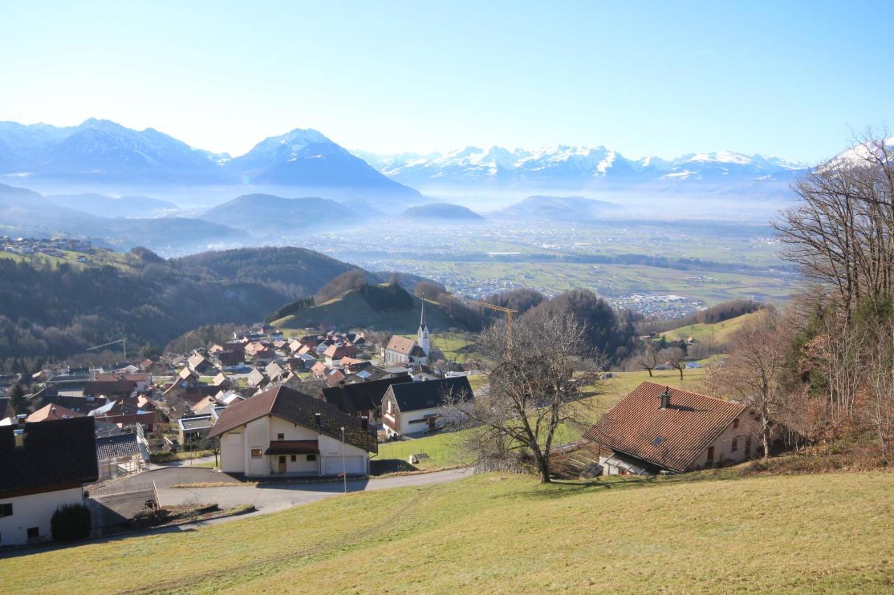 Fernblick * Fraxern